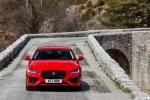 Jaguar XE P300 R-Dynamic 2019 года (WW)
